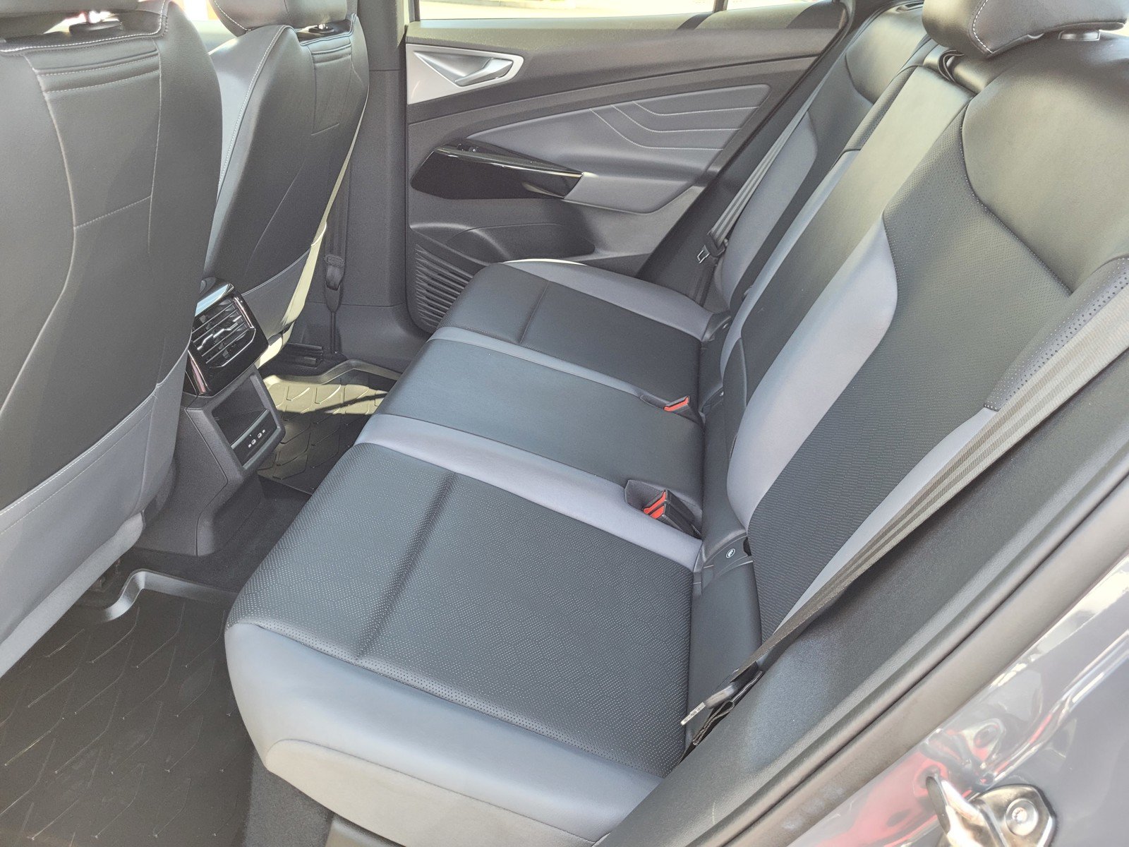 Certified Used 2023 Gray Volkswagen Pro S image 22
