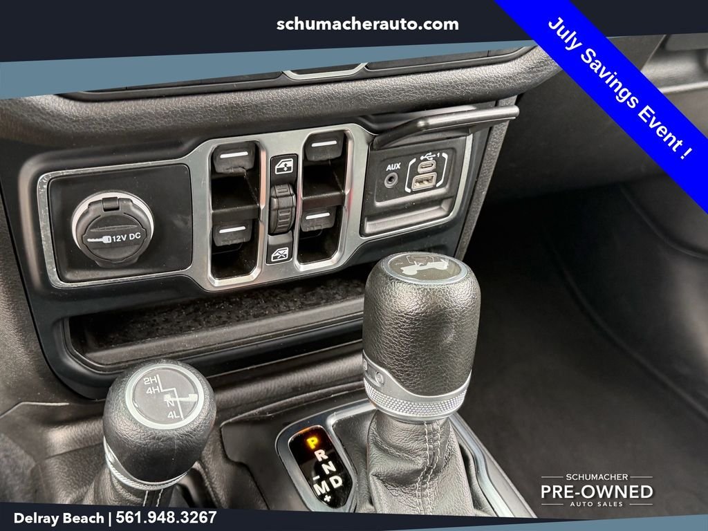 Used 2024 White Jeep Sport S image 19