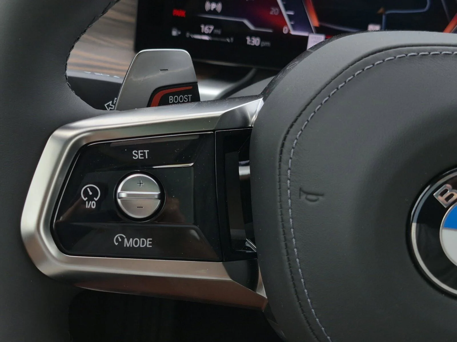New 2026 Mineral White Metallic BMW 760i xDrive image 26