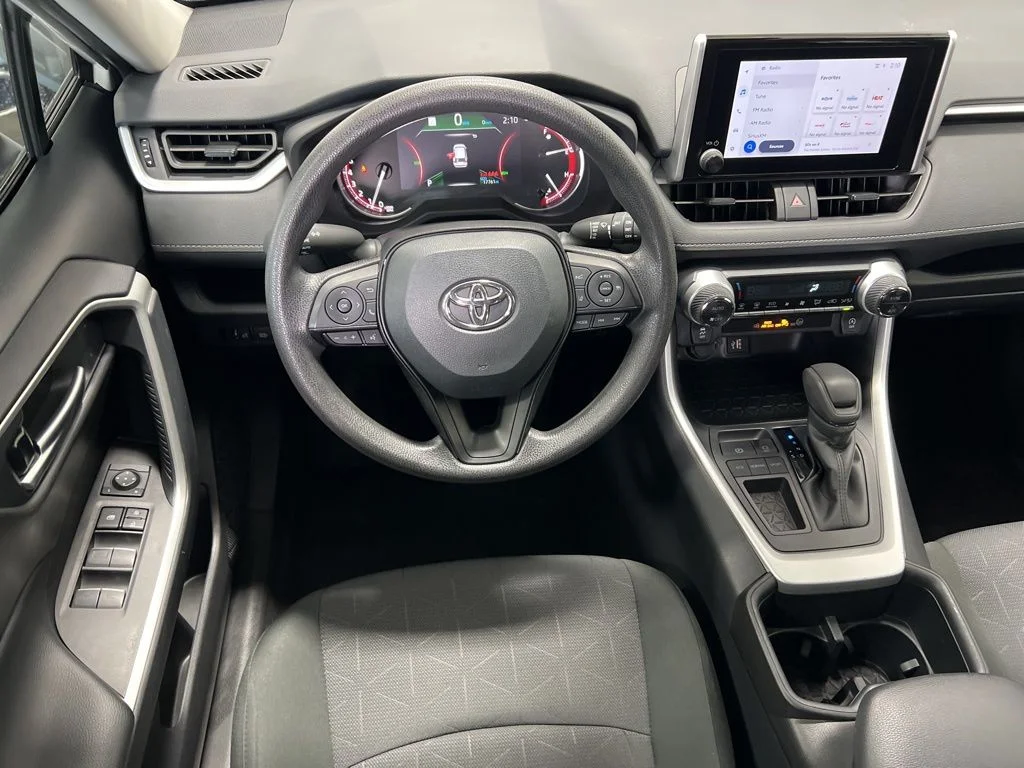 Used 2025 White Toyota XLE image 13