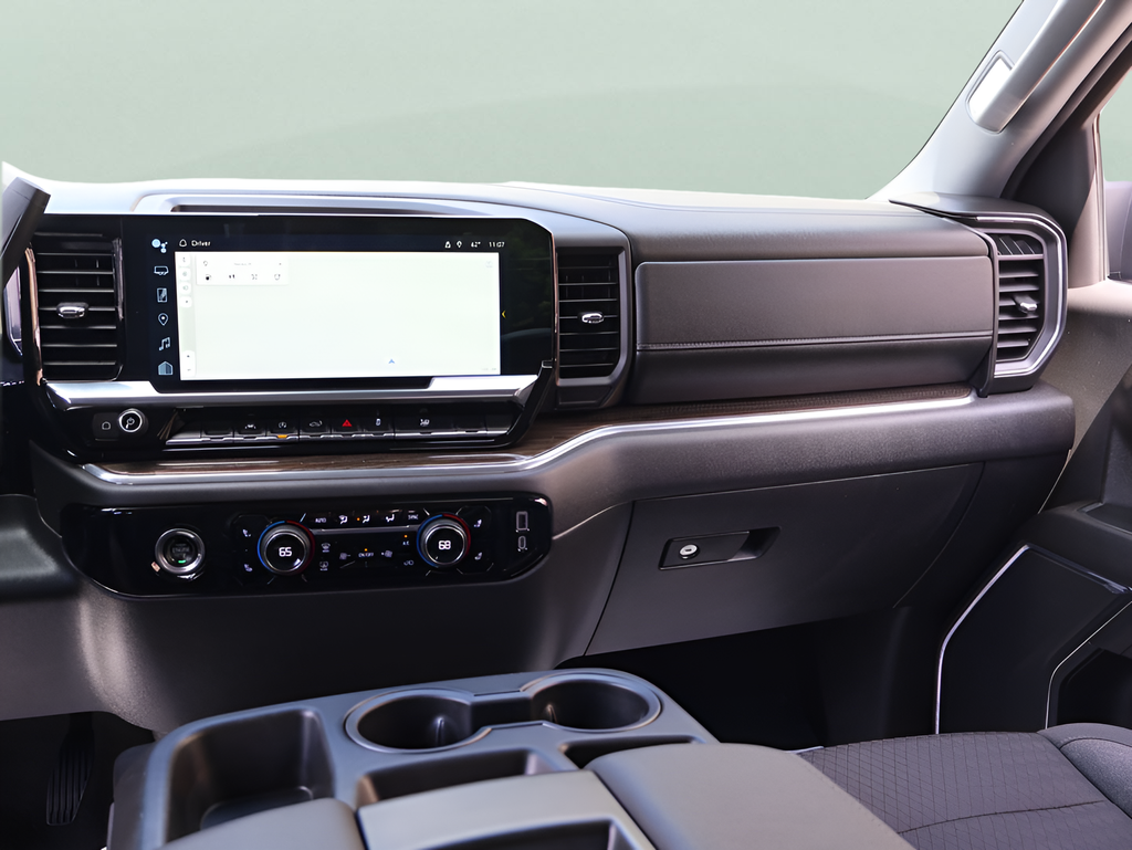 Used 2024 Gray Chevrolet LT image 18