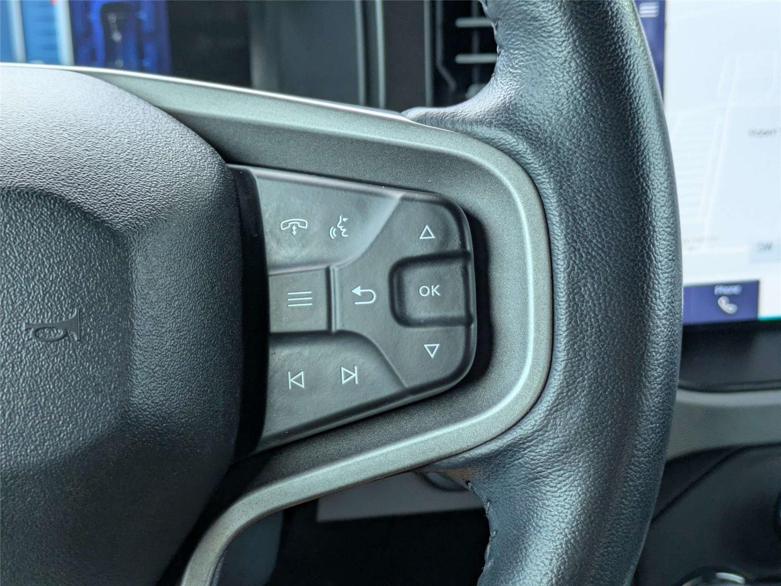Used 2023 Cactus Gray Ford Everglades Advanced image 29