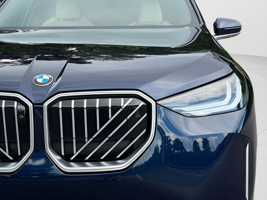 New 2026 Tanzanite Blue II Metallic BMW 30 xDrive image 26