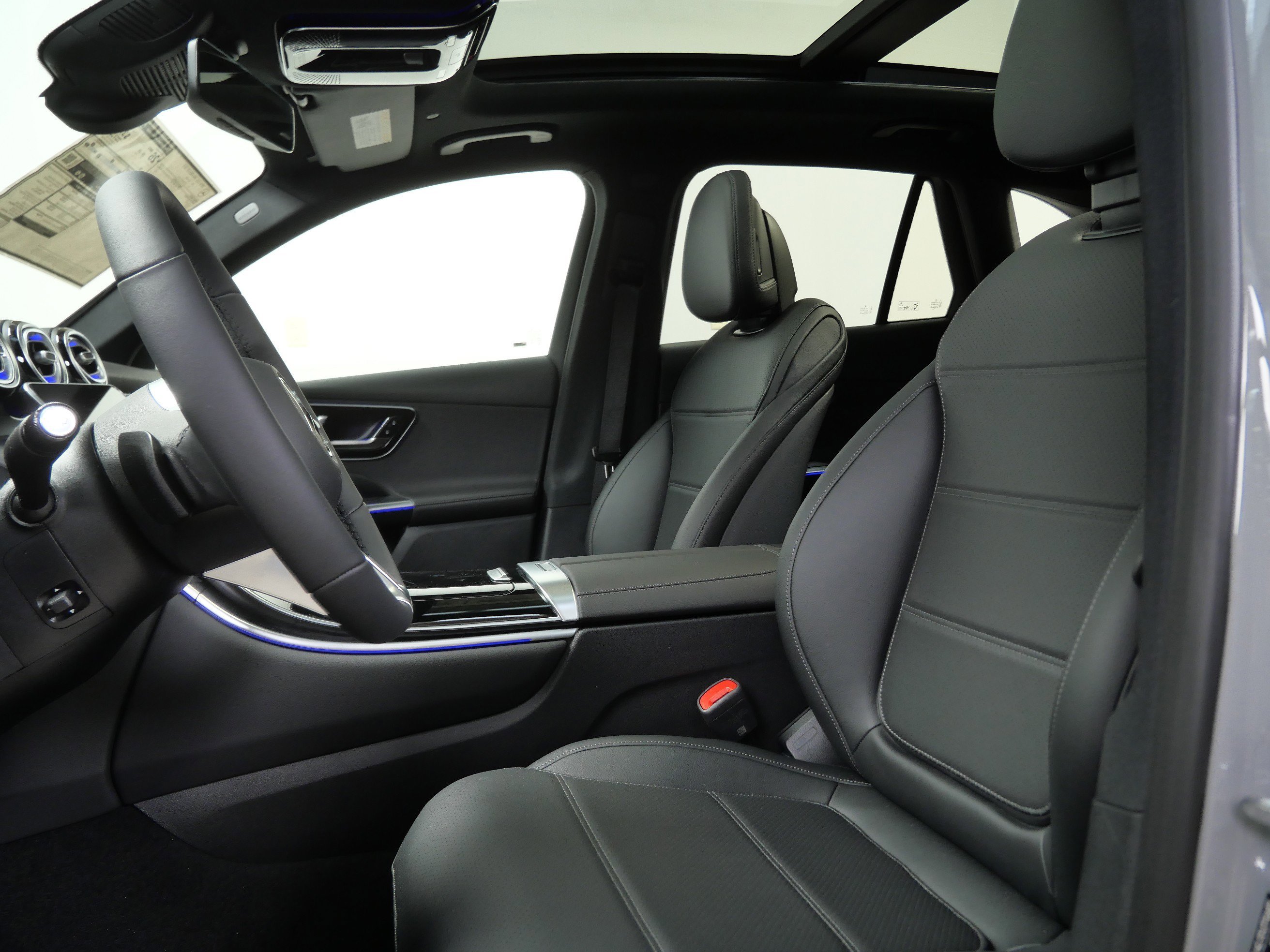 New 2026 MANUFAKTUR Alpine Grey Mercedes-Benz GLC 300 image 10