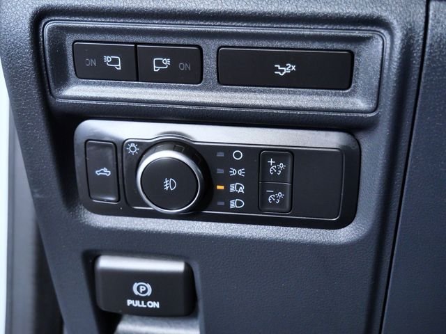 Certified Used 2022 White Ford XLT image 26