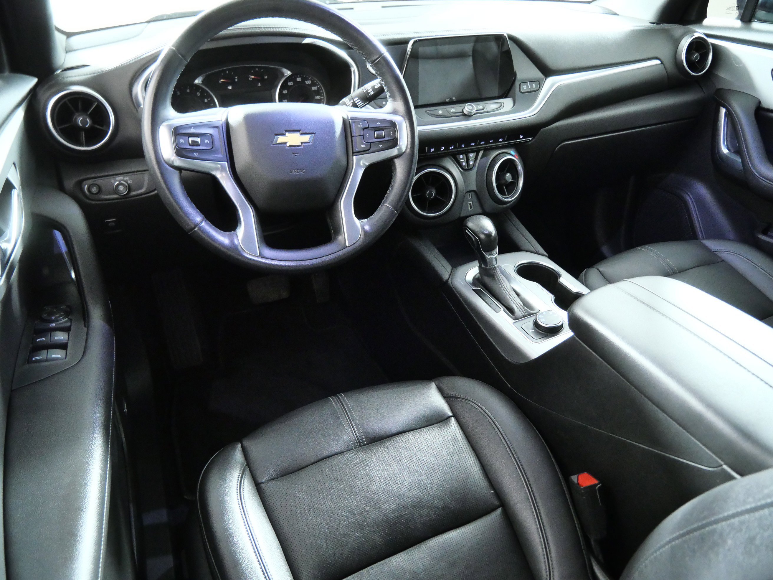 Certified Used 2020 Black Chevrolet LT image 4