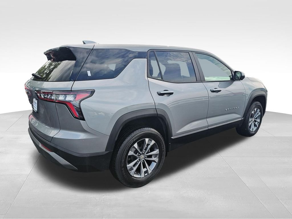 Used 2025 Gray Chevrolet LT image 5