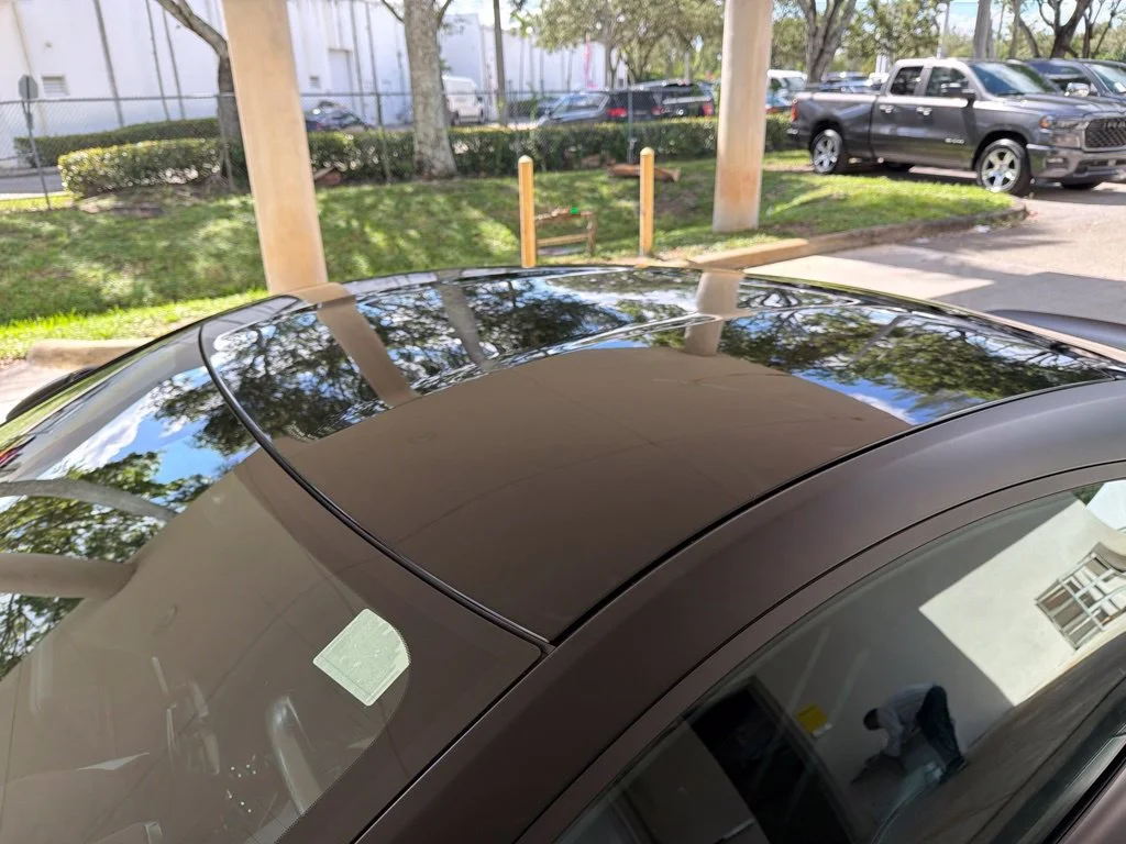 Used 2021 Black Aston Martin Base image 18
