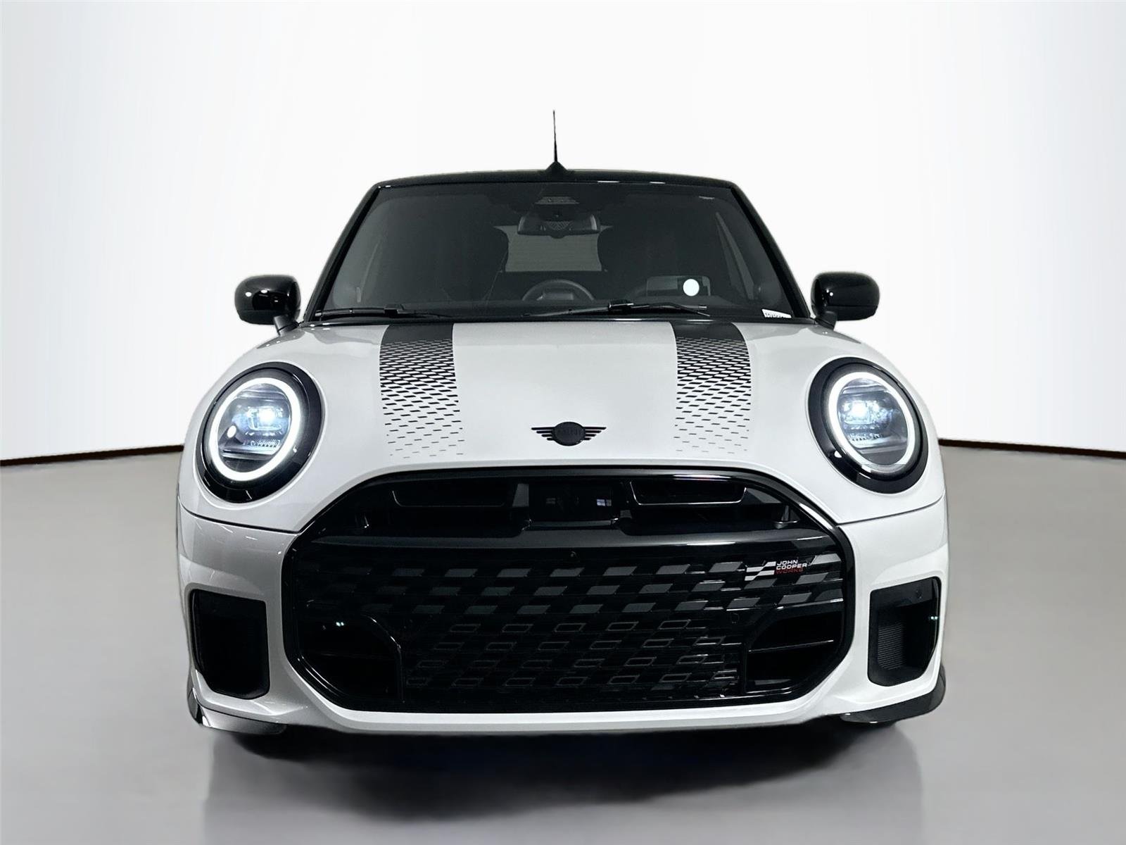 New 2026 Nanuq White Metallic MINI Cooper S image 2