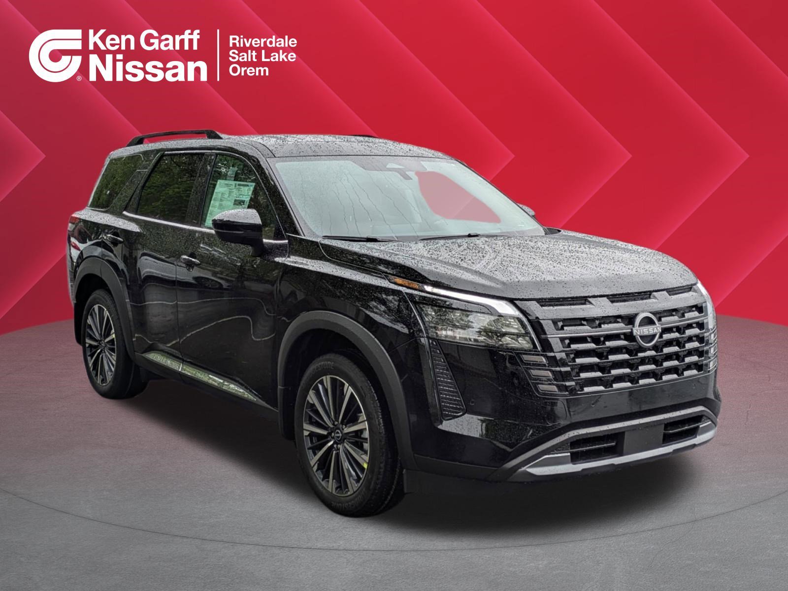 2026 Nissan Pathfinder Platinum 4WD's photo