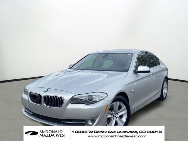 2012 BMW 5 Series 528i xDrive Sedan's photo