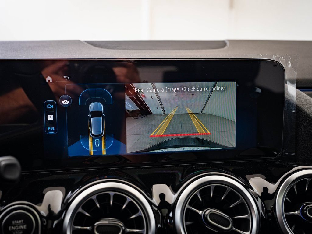 New 2026 Night Black Mercedes-Benz GLA 250 image 32