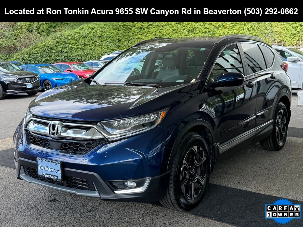 Used 2018 Obsidian Blue Pearl Honda Touring image 4
