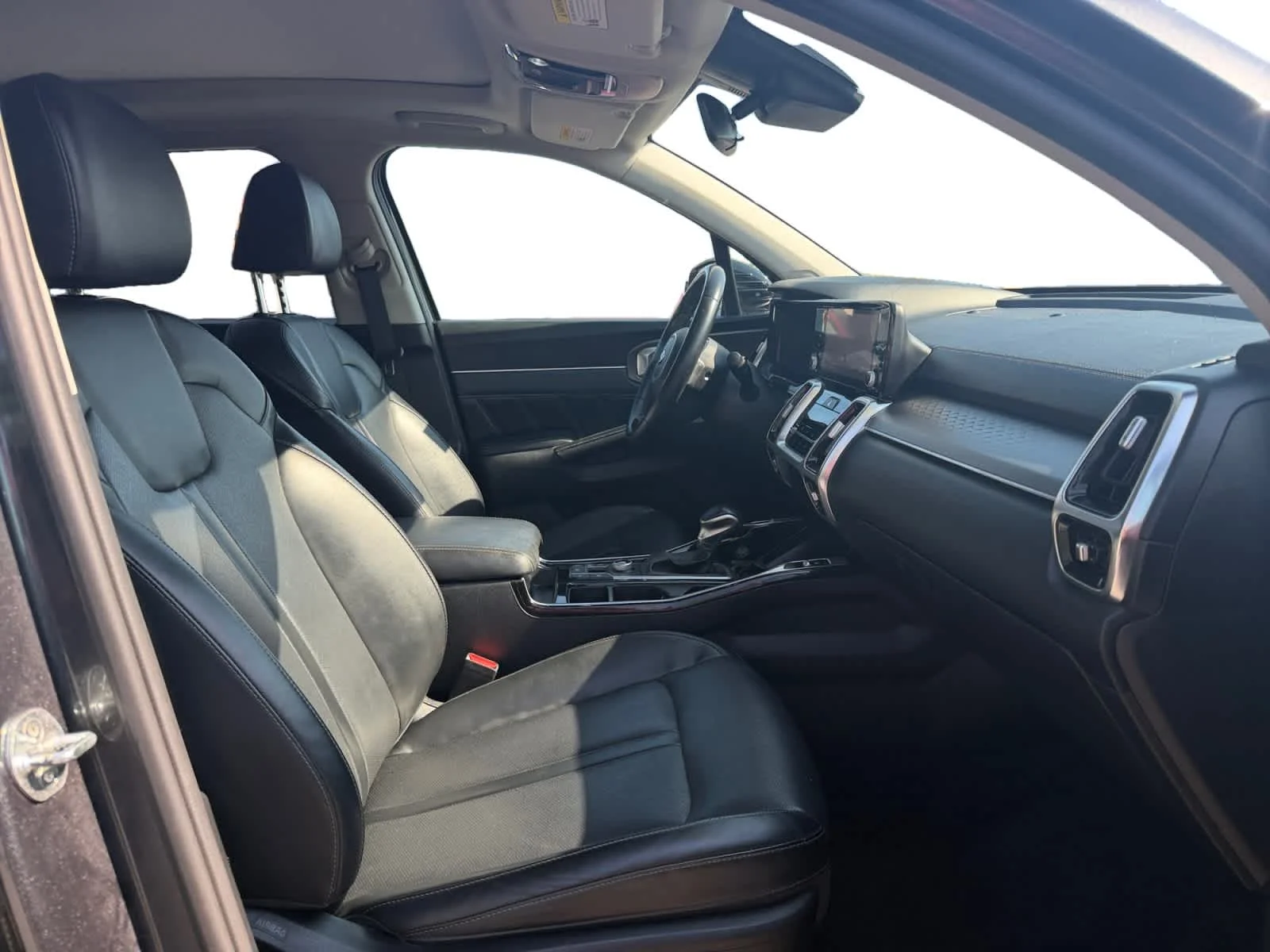 Used 2021 Gravity Grey Kia SX image 20