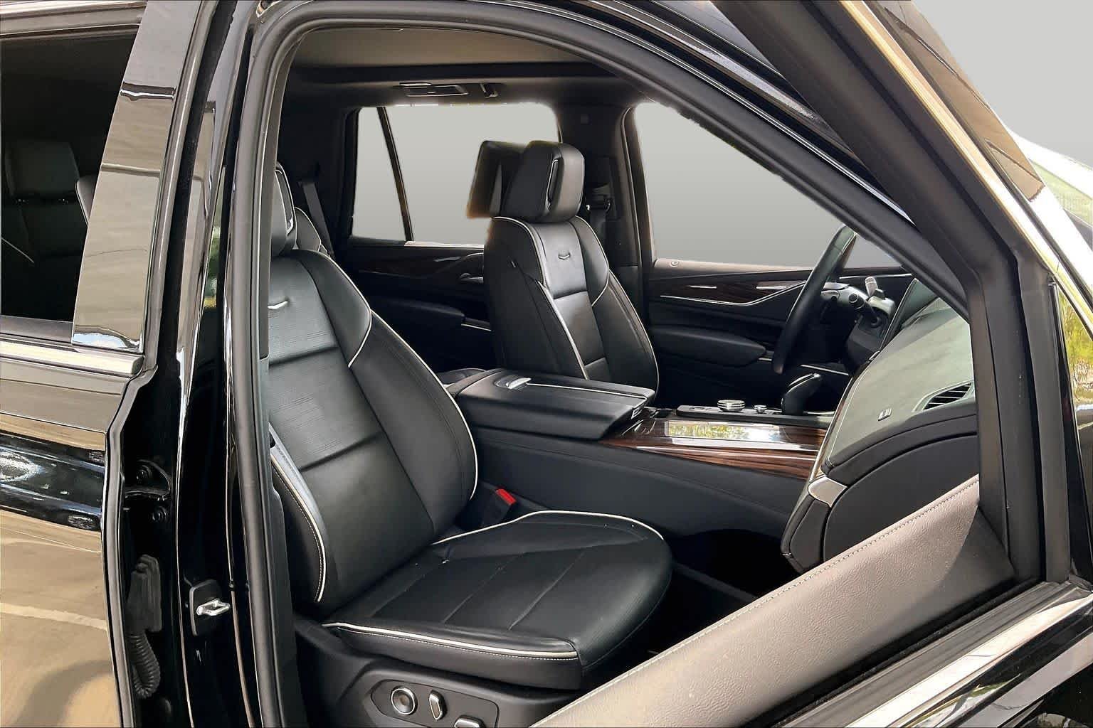 Used 2024 Black Raven Cadillac RWD Premium Luxury image 9