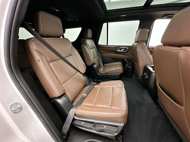Used 2023 Beige Chevrolet High Country image 17
