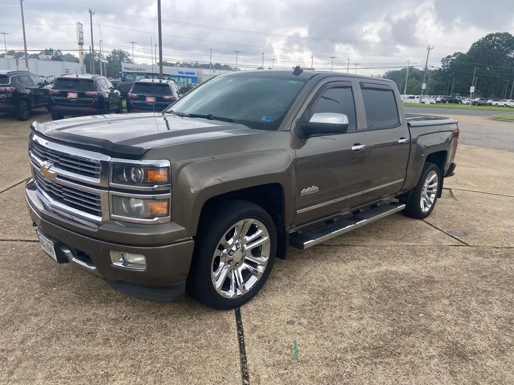 Used 2014 Brown Chevrolet High Country image 1