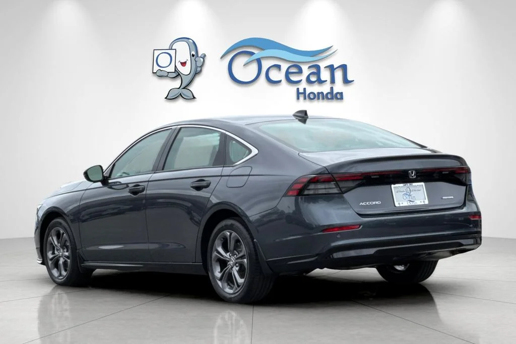 New 2026 Meteorite Gray Metallic Honda EX-L image 5
