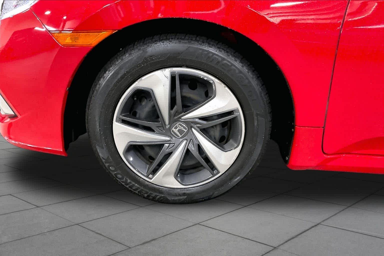Used 2020 Rallye Red Honda LX image 11