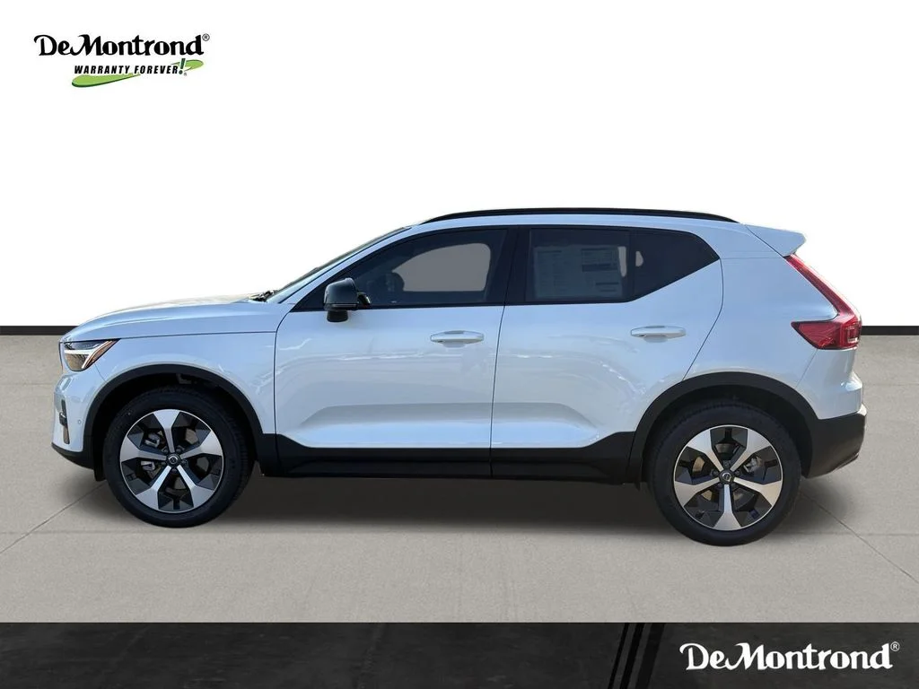 New 2026 Crystal White Volvo Plus image 8