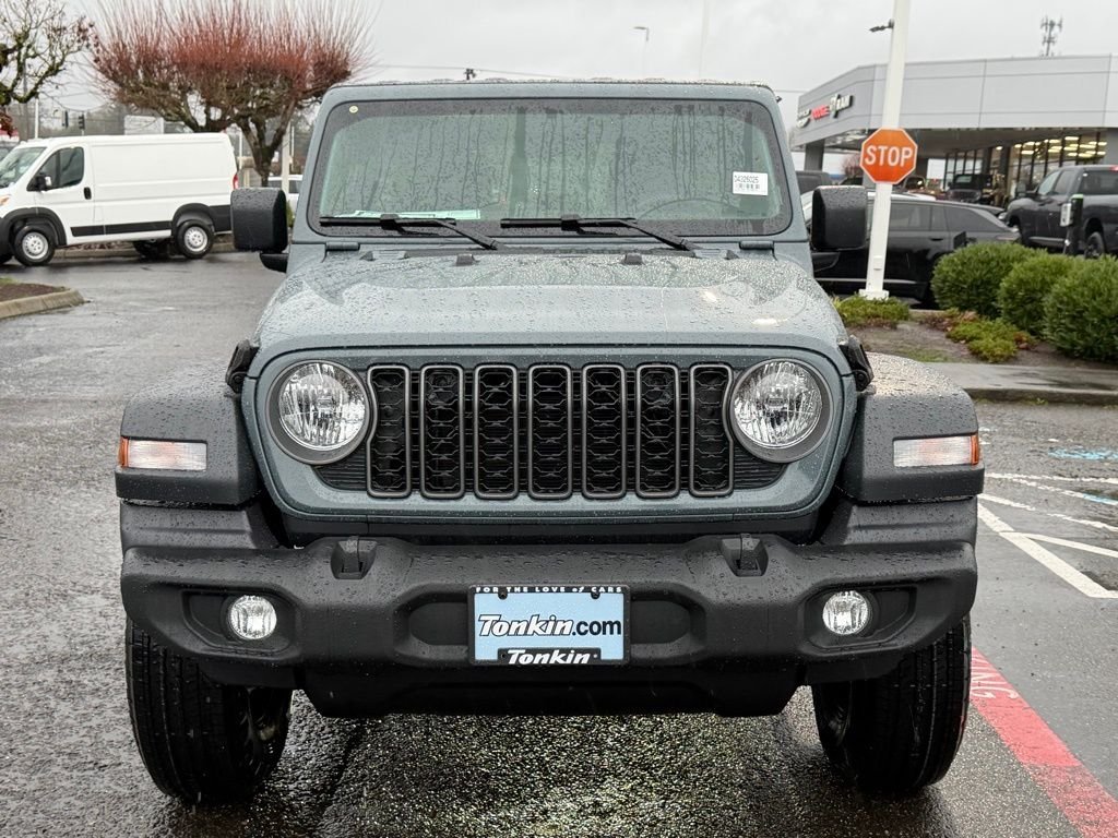 New 2026 Anvil Clear-Coat Exterior Paint Jeep Sport image 3