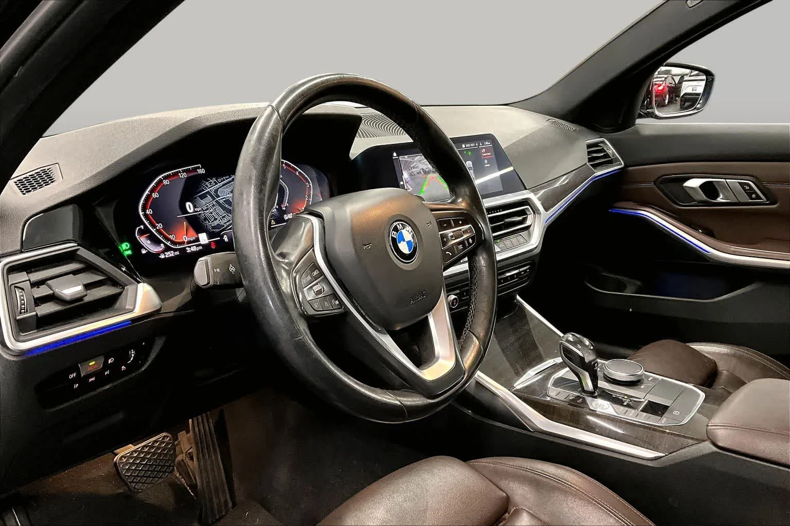 Used 2019 Jet Black BMW 330i image 17