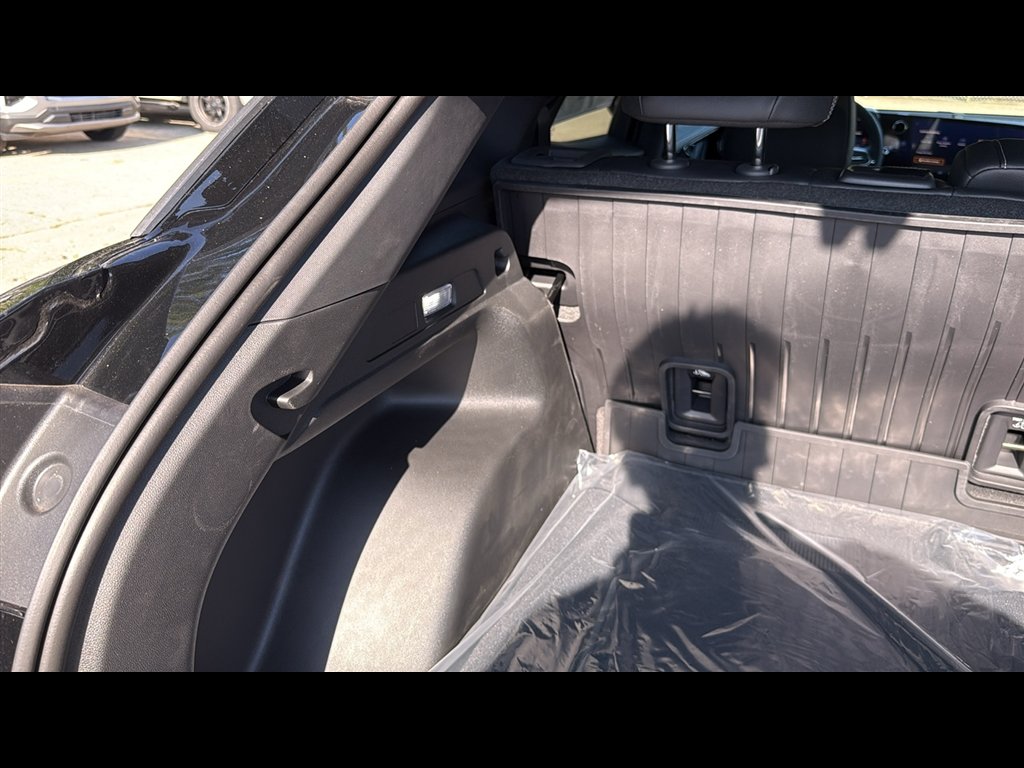 2025 Chevrolet Blazer EV LT - Photo 29