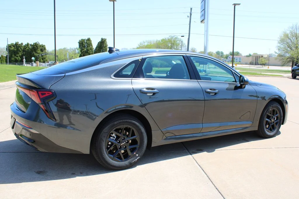 New 2026 Gray Kia LXS image 5