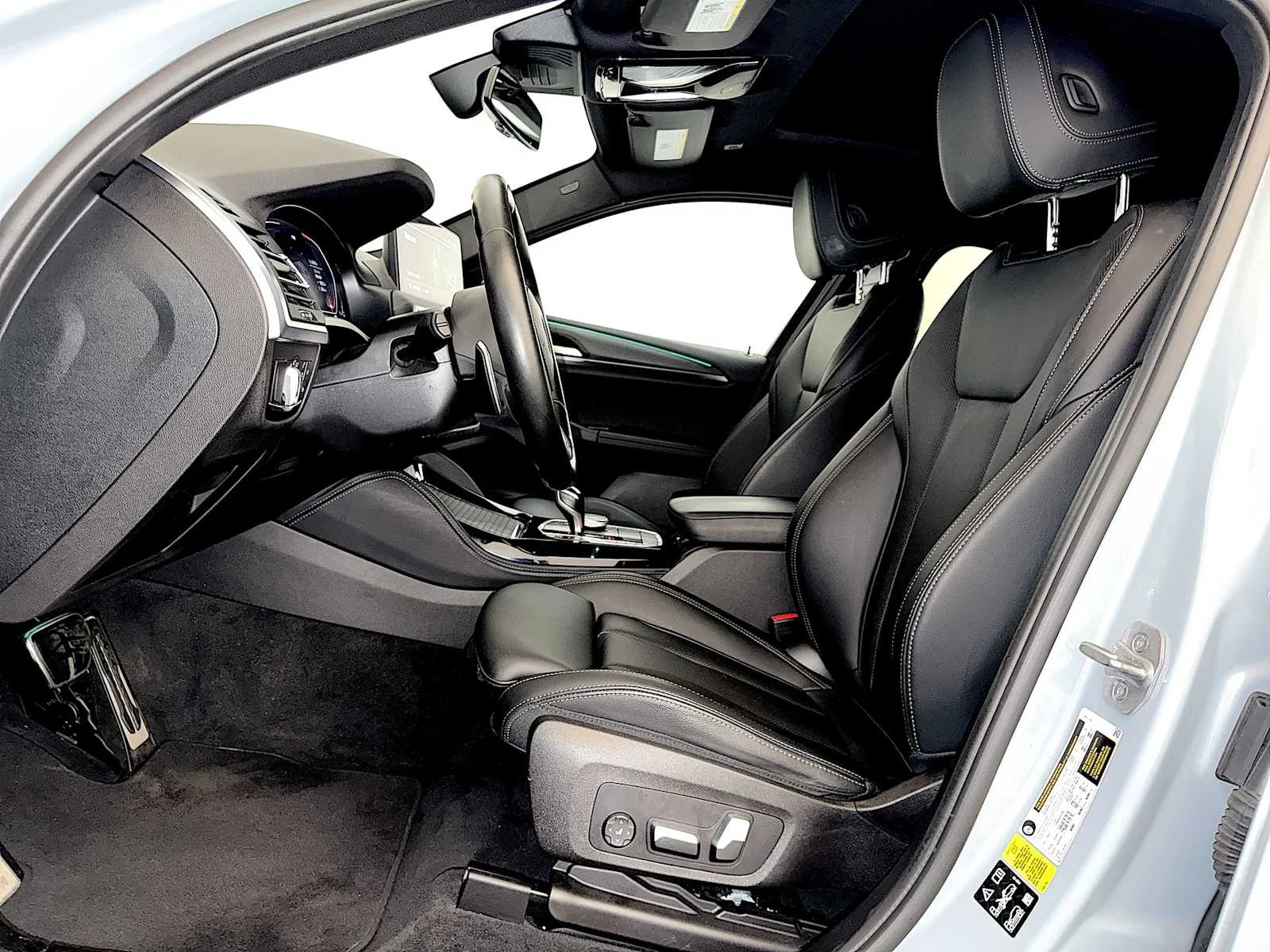 Certified Used 2023 Brooklyn Grey Metallic BMW xDrive30i image 9