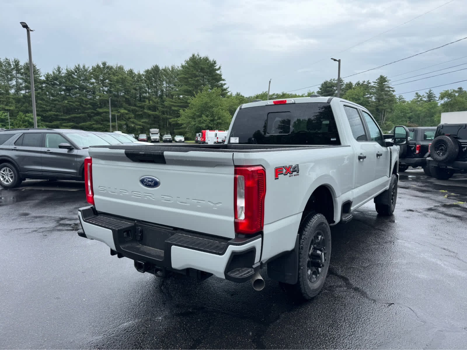 New 2026 Avalanche Ford XL image 6