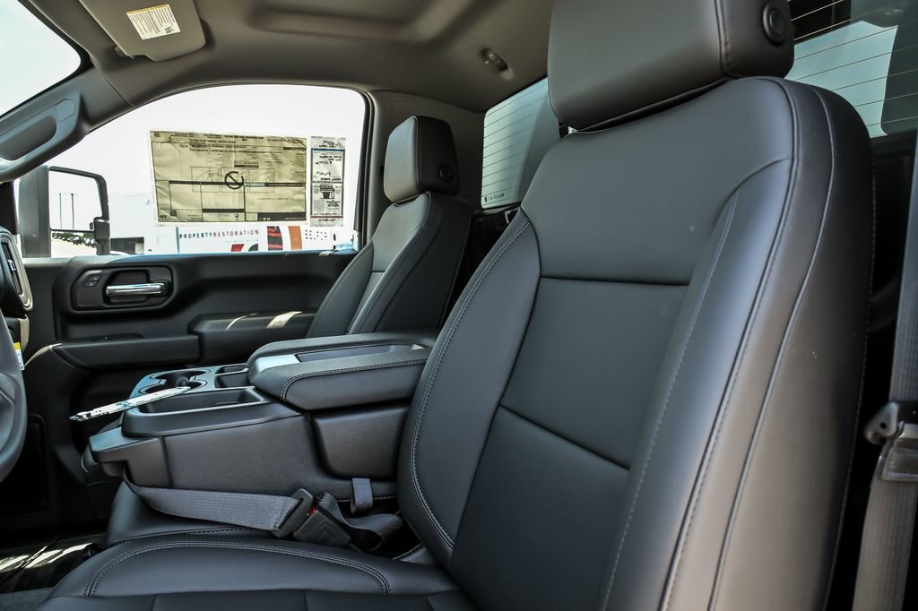 2025 Chevrolet Silverado 3500 HD Work Truck - Photo 10