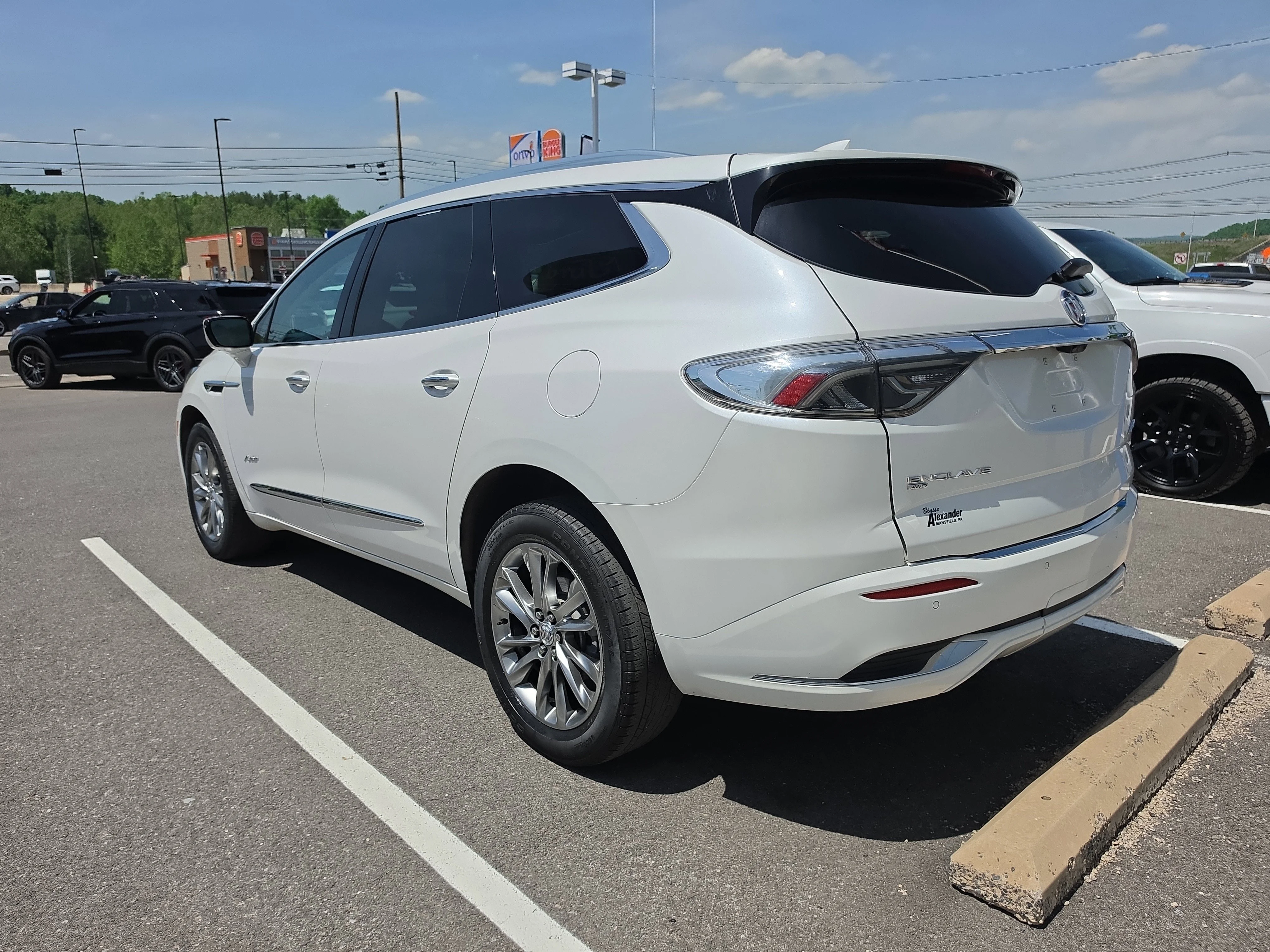 Used 2023 White Frost Tricoat Buick Avenir image 6