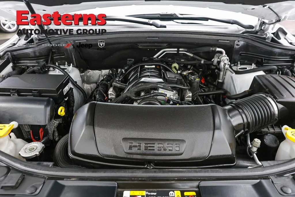Used 2024 White Dodge R/T Premium image 9