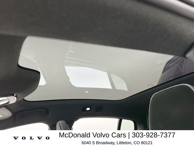 Used 2023 Green Volvo Ultimate image 22