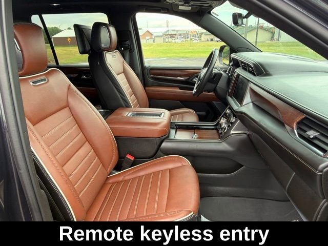 Used 2023 Blue GMC Denali Ultimate image 15