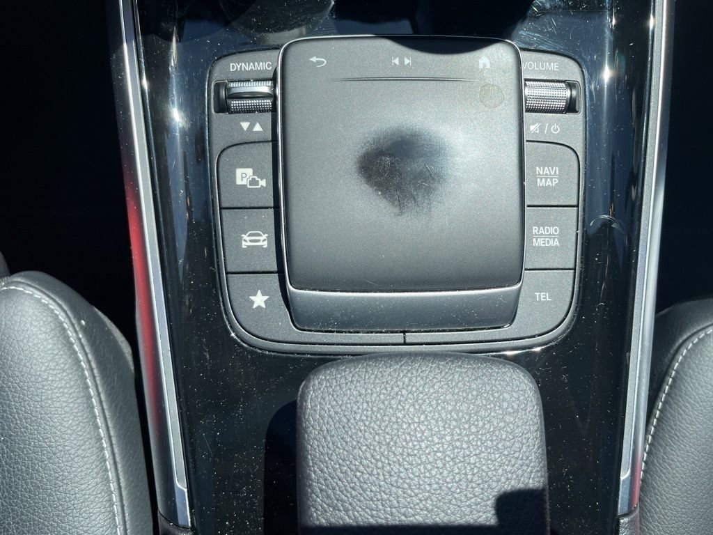 Used 2021 Night Black Mercedes-Benz GLB 250 image 29