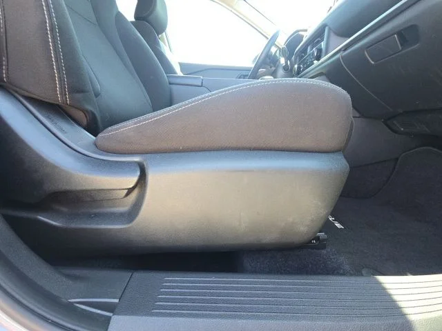 Used 2024 Gray Nissan S image 17