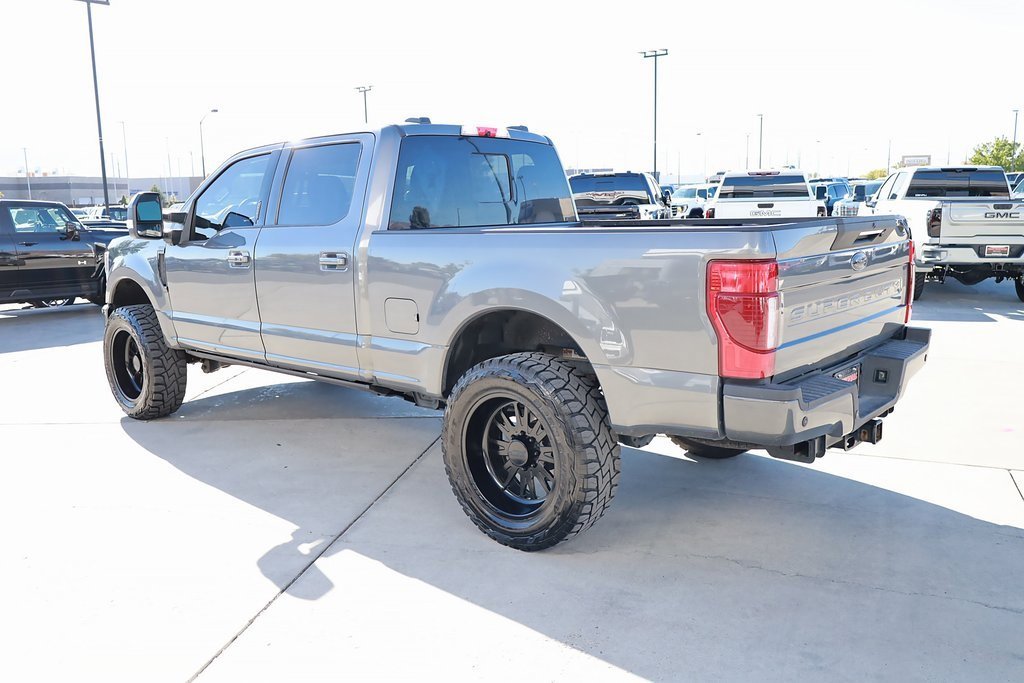 2022 Ford F-250 Lariat photo 4