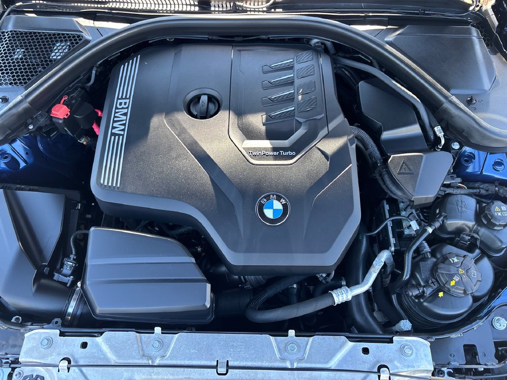 Used 2024 Phytonic Blue Metallic BMW 330i image 9