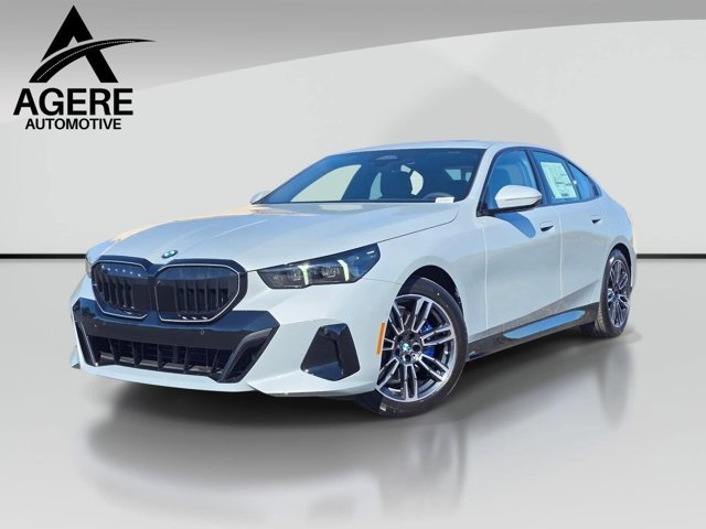 New 2027 Brooklyn Grey Metallic BMW 530i xDrive image 1
