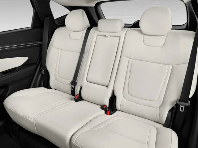 Used 2025 Hampton Gray Hyundai SEL Convenience image 11