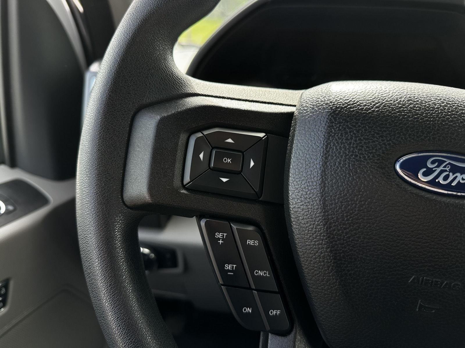 Used 2022 Oxford White Ford XLT image 18