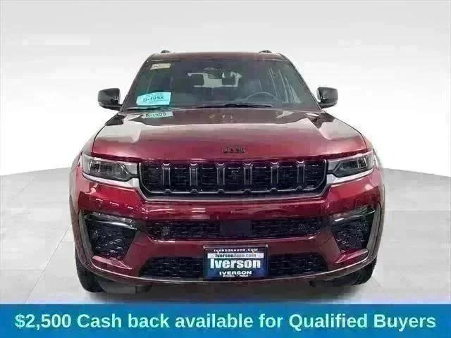 New 2026 Velvet Red Pearl-Coat Exterior Paint Jeep Limited image 2