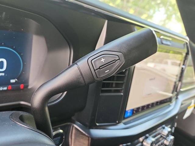 New 2026 Glacier Gray Metallic Tri-Coat Ford F-250® Lariat® image 18