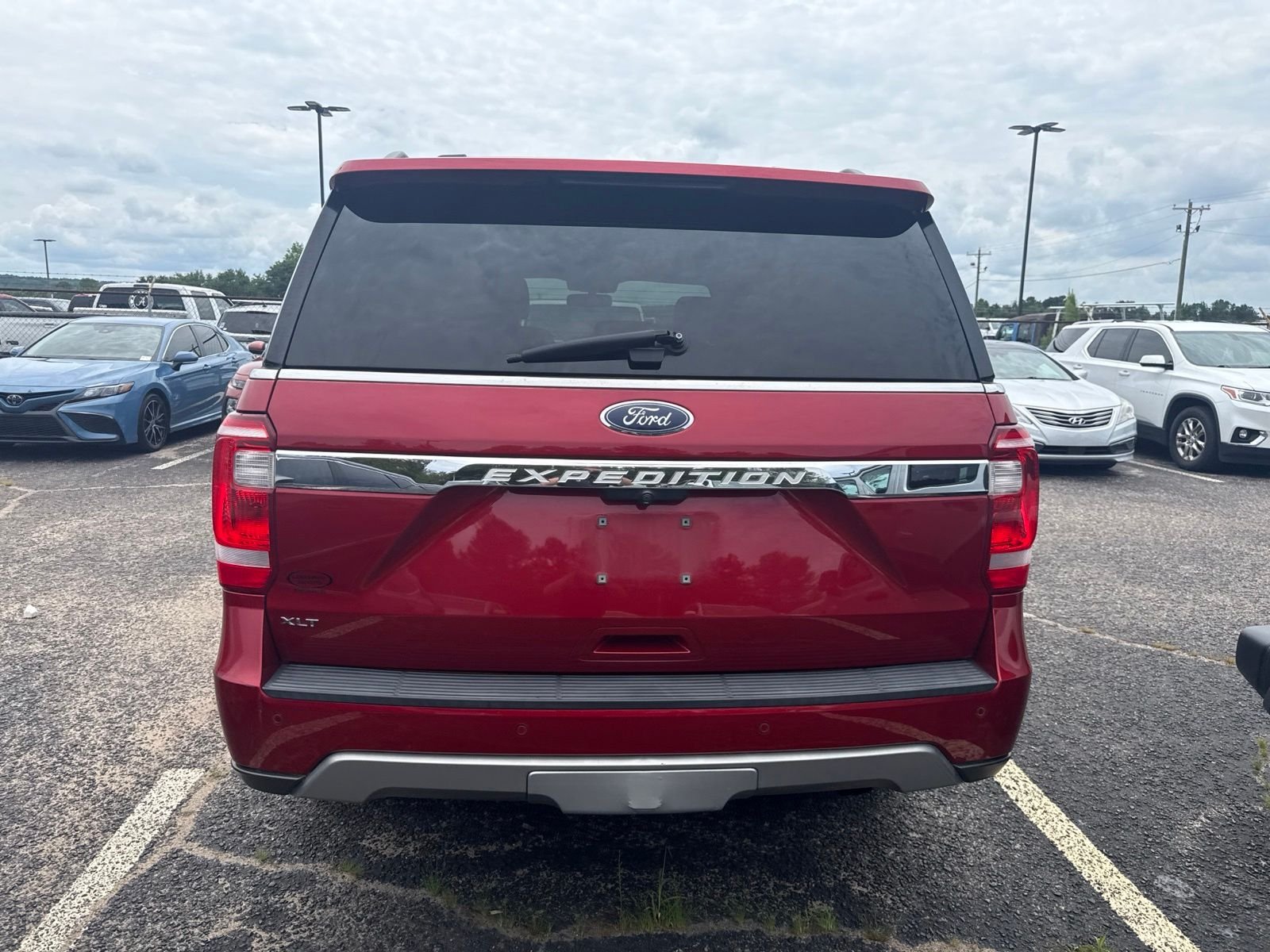Used 2021 Red Ford XLT image 6