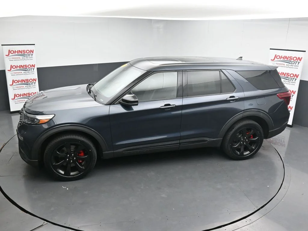 Used 2022 Blue Ford ST image 26