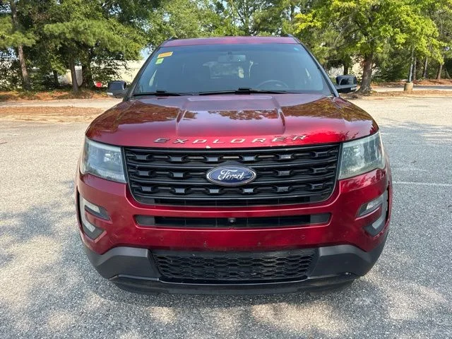 Used 2016 Red Ford Sport image 8