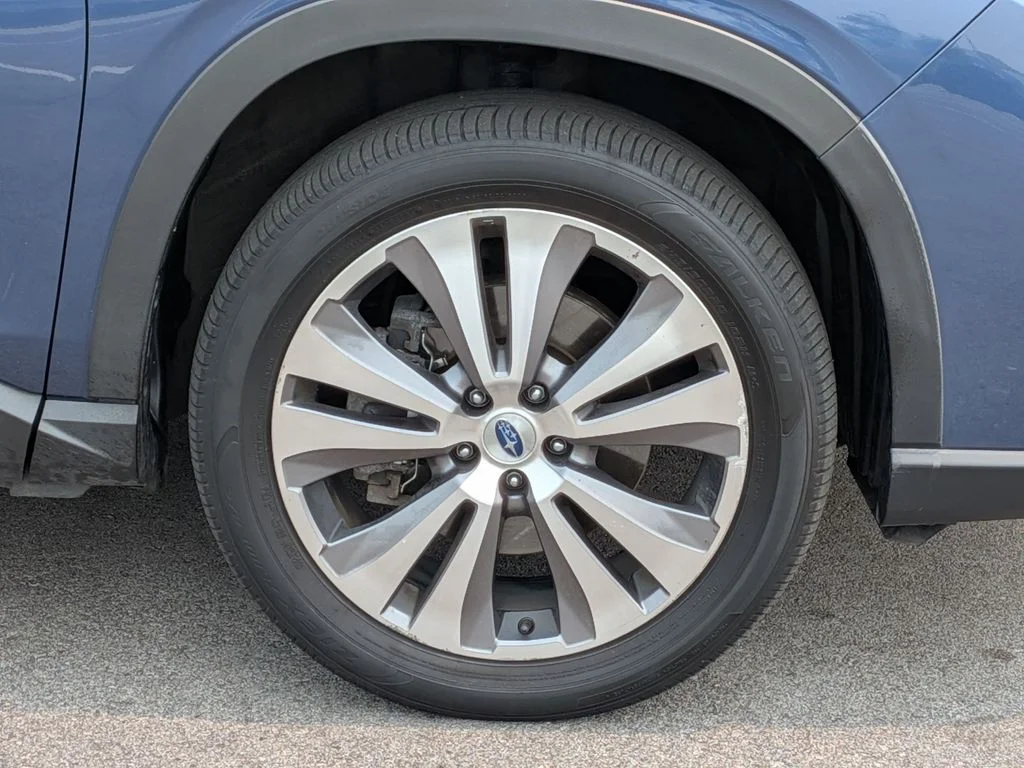 Used 2020 Blue Subaru Limited image 9