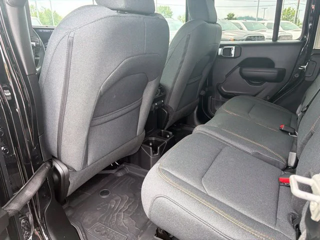 2025 Jeep Wrangler 4-Door Sport S - Photo 16