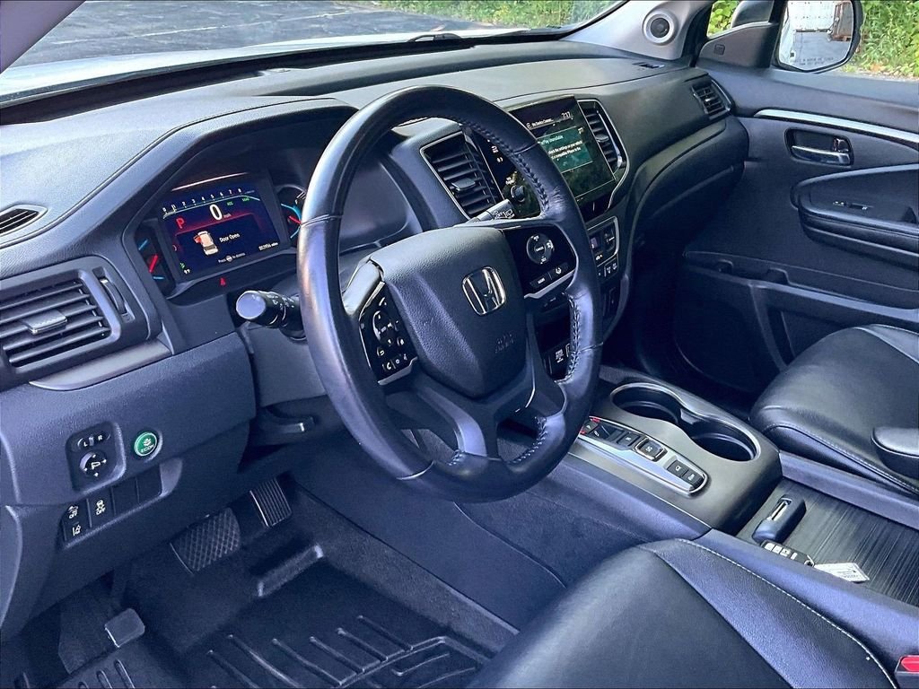 Used 2022 White Honda Special Edition image 8